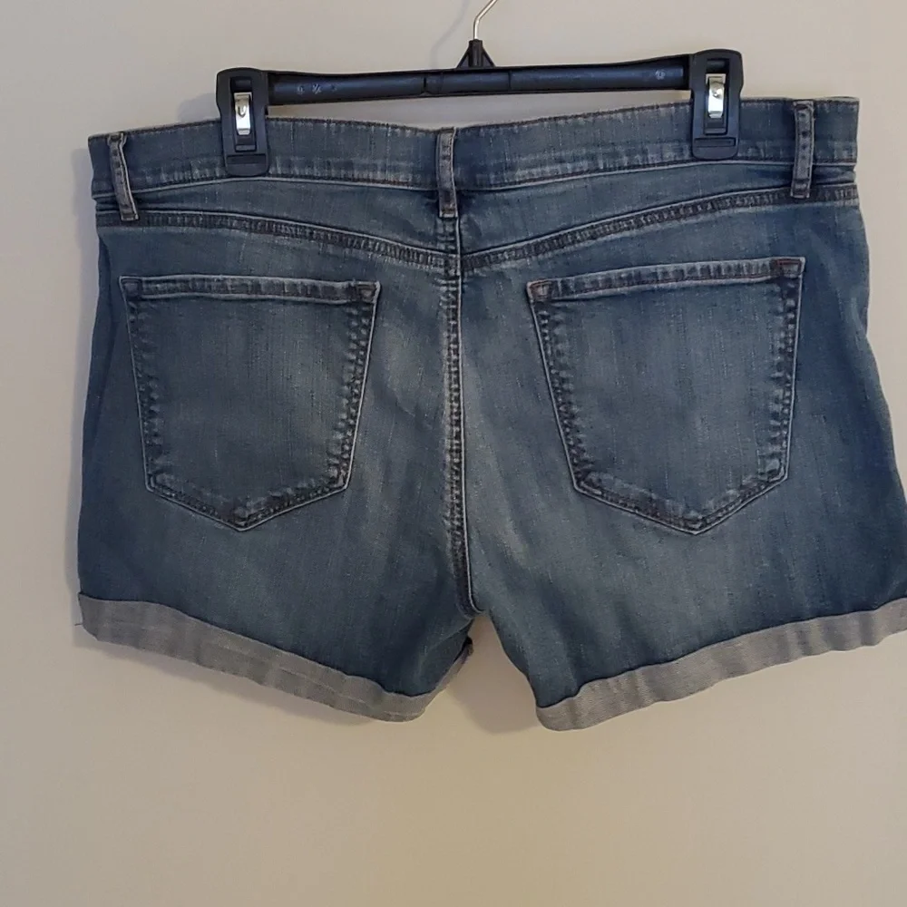 Loft Midrise Jean Shorts Size 12 - Picture 4 of 8